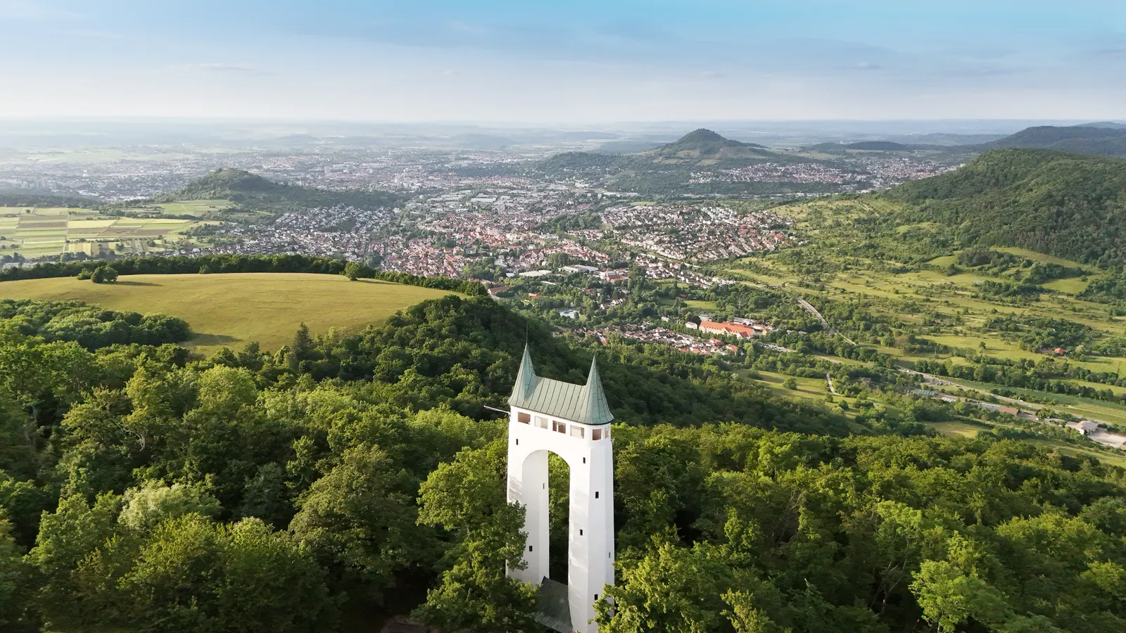 Schönbergturm auf der Schwäbischen Alb über Pfullingen